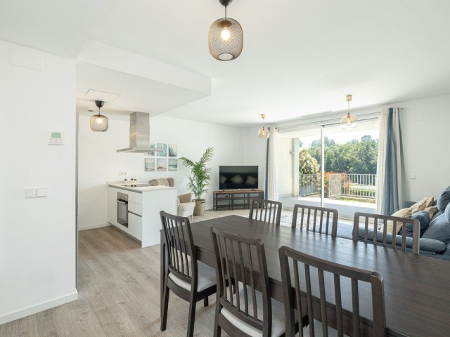 2 Bedrooms Apartment in Estepona