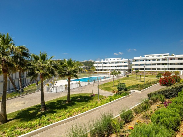2 Bedrooms Apartment in Estepona