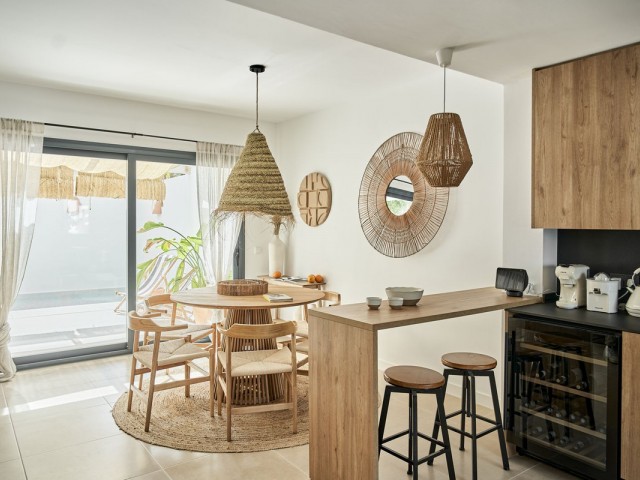 3 Bedrooms Townhouse in El Paraiso