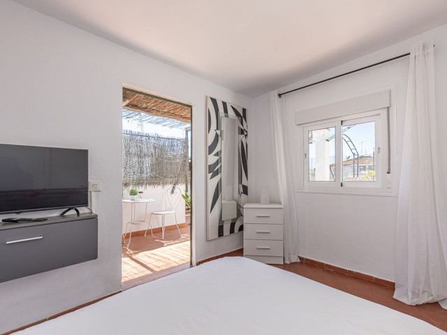 Penthouse avec 6 Chambres  à San Pedro de Alcántara