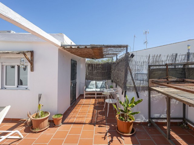 Penthouse avec 6 Chambres  à San Pedro de Alcántara