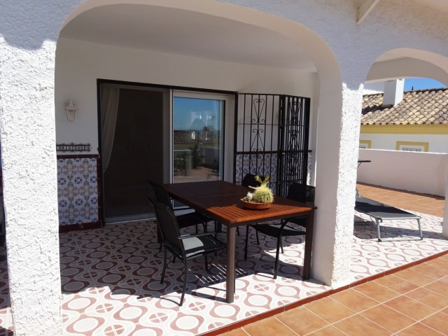 Villa con 3 Dormitorios  en Riviera del Sol