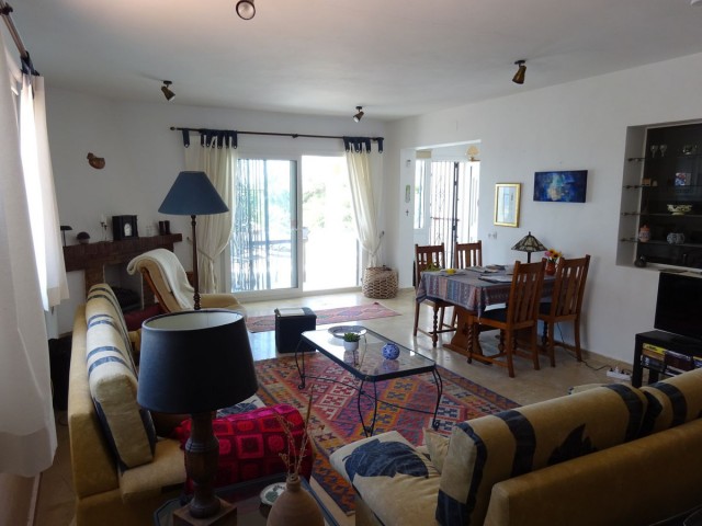 Villa con 3 Dormitorios  en Riviera del Sol