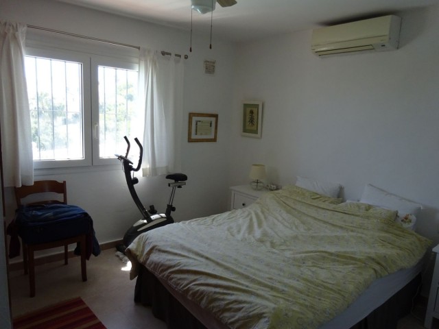 Villa con 3 Dormitorios  en Riviera del Sol