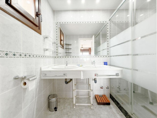 4 Bedrooms Townhouse in Casares Playa