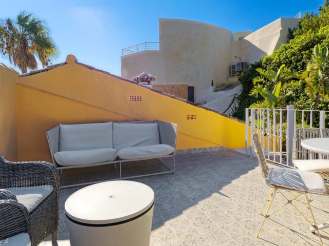 Villa con 5 Dormitorios  en Torremuelle