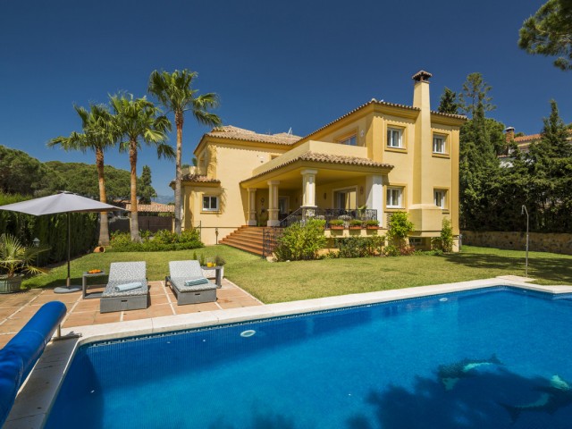 Villa, Elviria