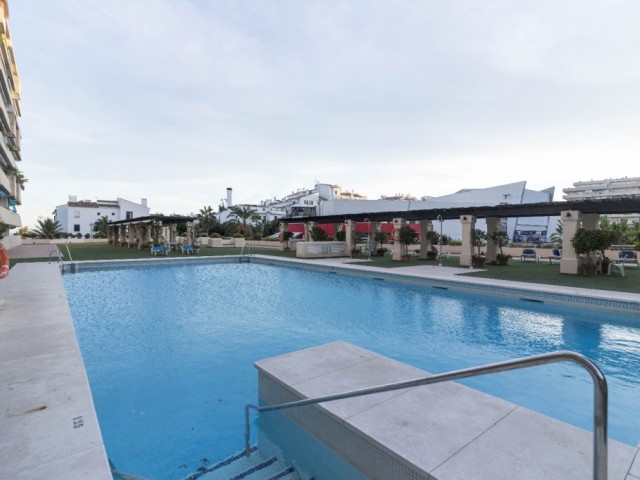 3 Makuuhuoneen Huoneisto Puerto Banús