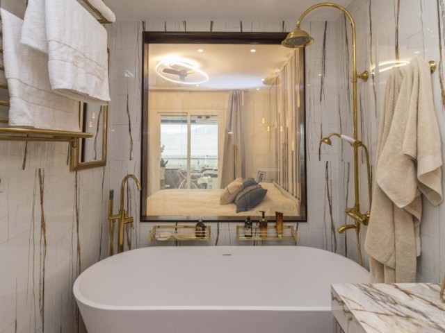 3 Bedrooms Apartment in Puerto Banús