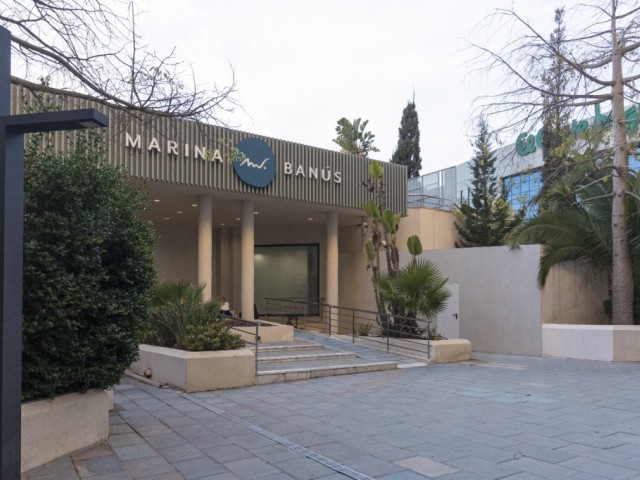 3 Makuuhuoneen Huoneisto Puerto Banús