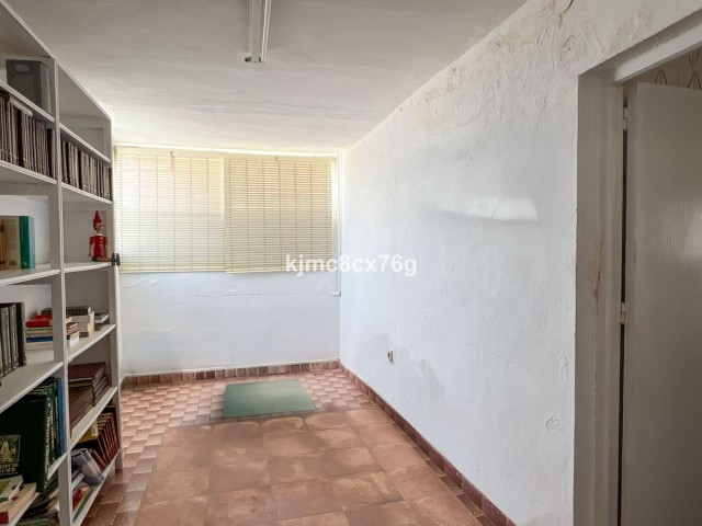5 Bedrooms Townhouse in Marbella
