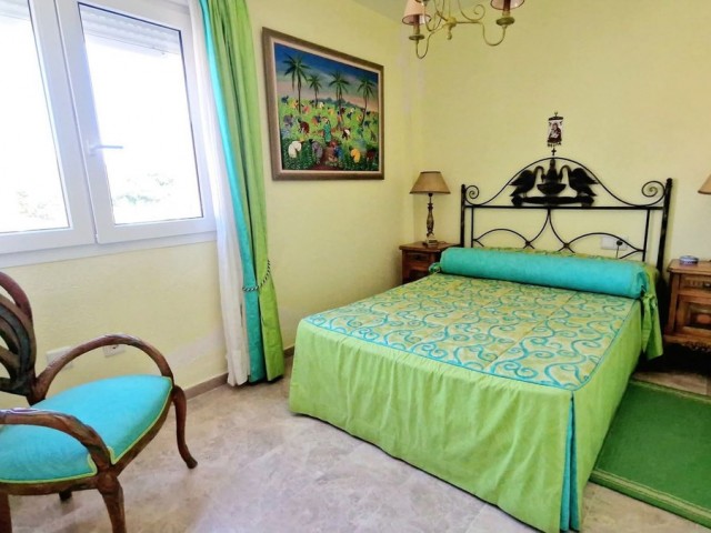 4 Makuuhuoneen Rivitalo Manilva