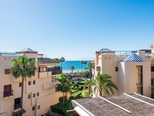 Penthouse avec 3 Chambres  à Costalita