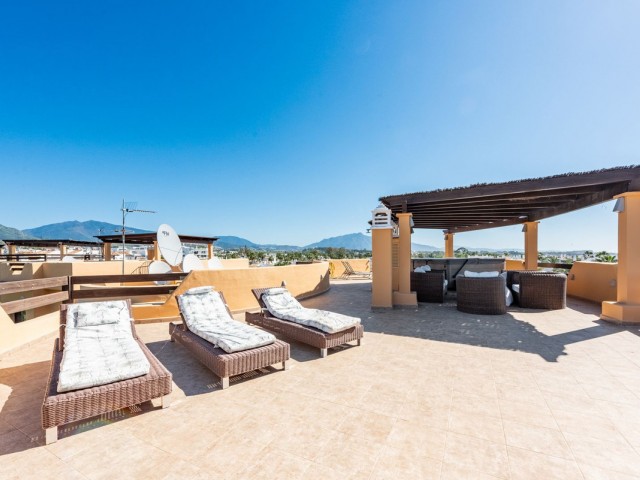 Penthouse avec 3 Chambres  à Costalita