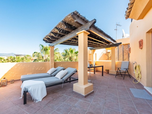 Penthouse avec 3 Chambres  à Costalita
