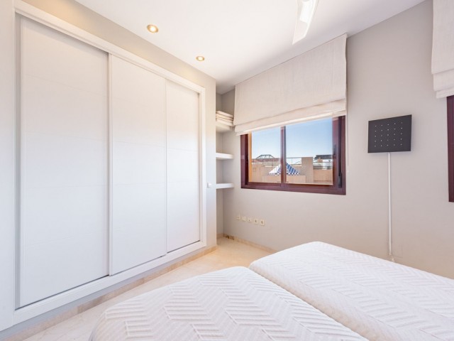 Penthouse avec 3 Chambres  à Costalita
