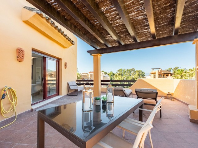 Penthouse avec 3 Chambres  à Costalita
