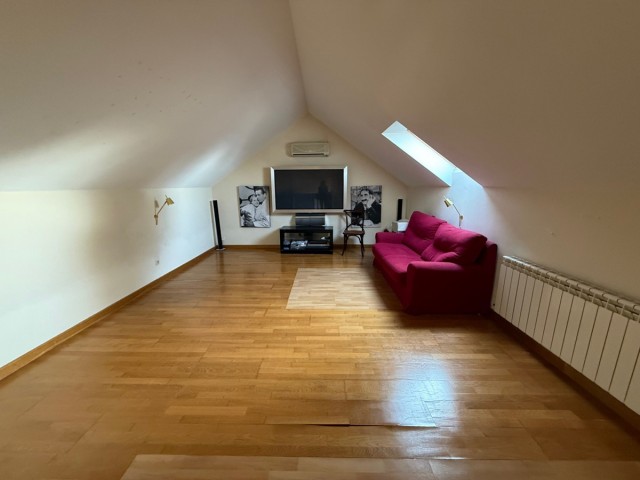 5 Bedrooms Villa in Puerto Banús