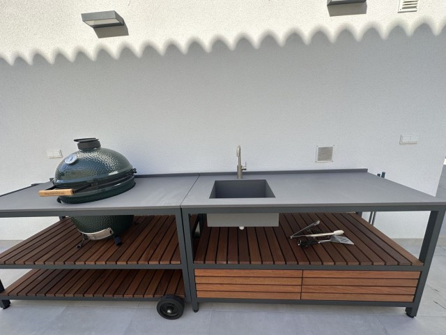 4 Makuuhuoneen Huvila Puerto Banús