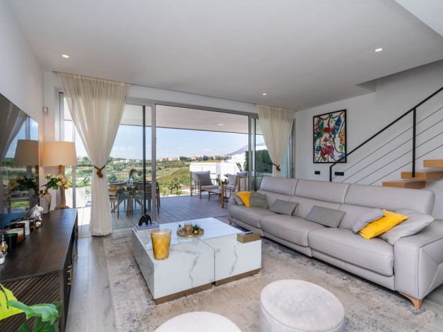 Maison mitoyenne avec 3 Chambres  à Cancelada