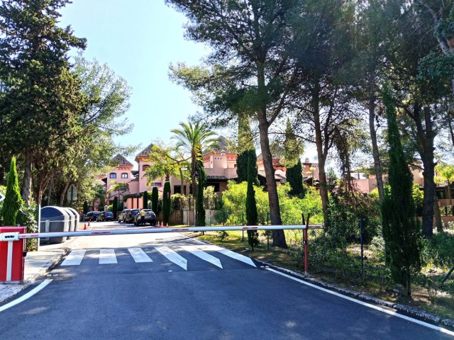 3 Bedrooms Townhouse in Marbella