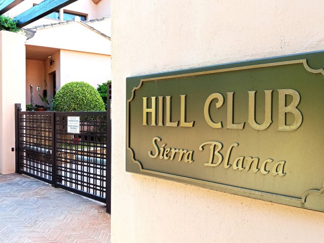 3 Bedrooms Townhouse in Marbella