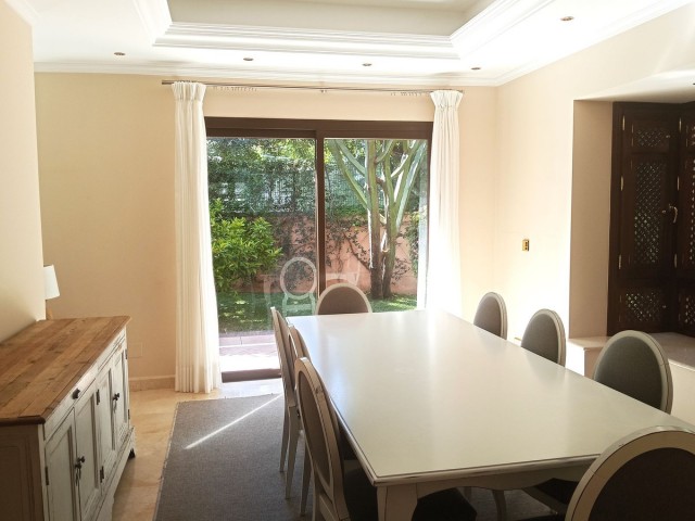 3 Bedrooms Townhouse in Marbella