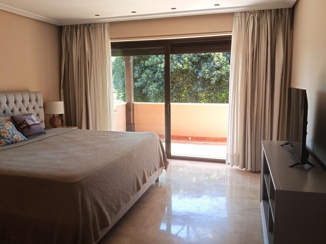 3 Bedrooms Townhouse in Marbella
