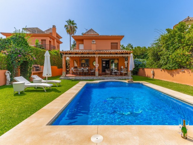 Villa, Sierrezuela, R5041201