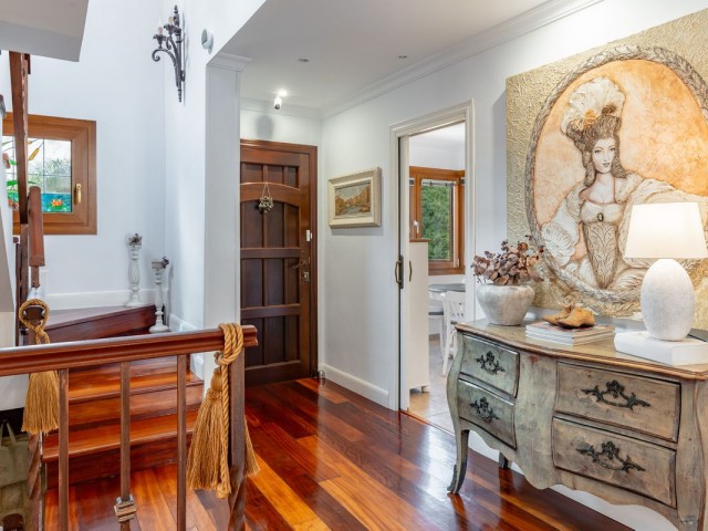 Villa avec 4 Chambres  à Sierrezuela