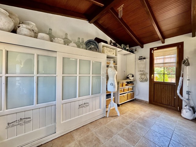 Villa avec 4 Chambres  à Sierrezuela