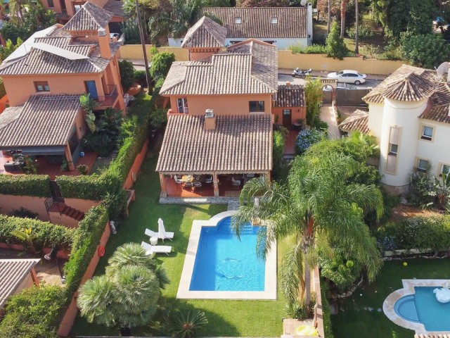 Villa, Sierrezuela, R5041201