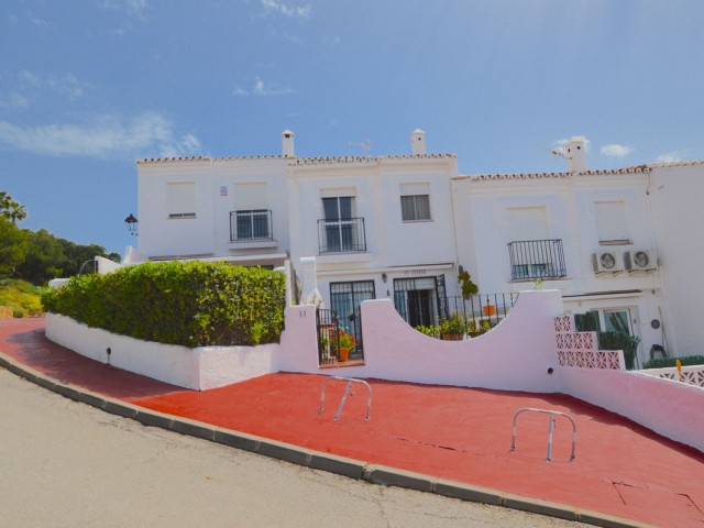 Adosado, Altos de los Monteros, R5041237