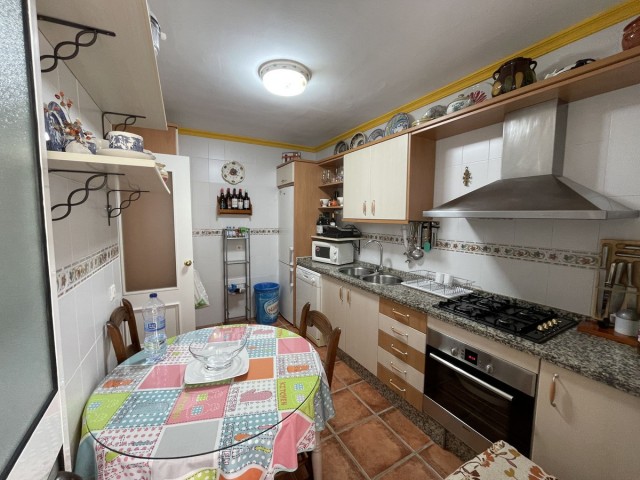 Adosado, Altos de los Monteros, R5041237