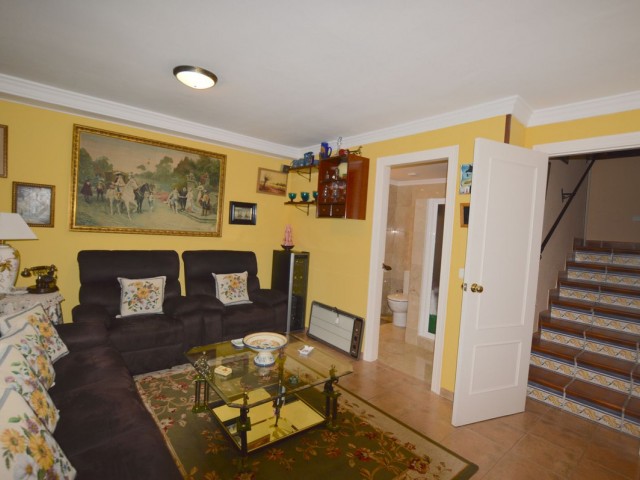 Adosado, Altos de los Monteros, R5041237