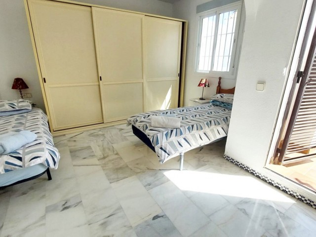 4 Bedrooms Townhouse in Fuengirola