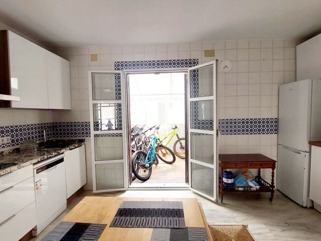 4 Bedrooms Townhouse in Fuengirola