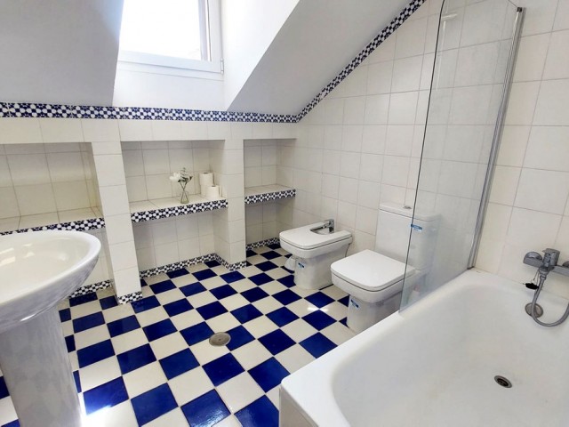 4 Bedrooms Townhouse in Fuengirola