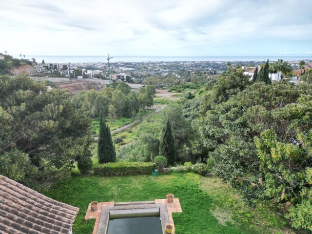 Villa avec 4 Chambres  à Monte Halcones