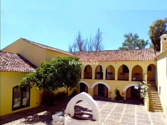 Commercial in Sotogrande