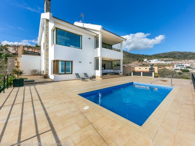 5 Slaapkamer Villa in Benalmadena
