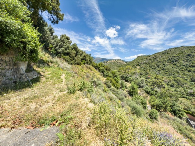 Plot, Benahavis, R5043061