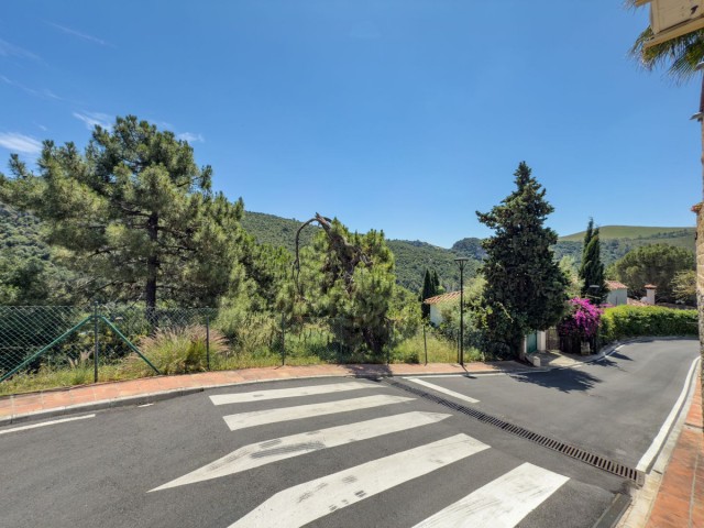 Plot, Benahavis, R5043061
