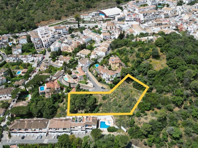 Plot, Benahavis, R5043061