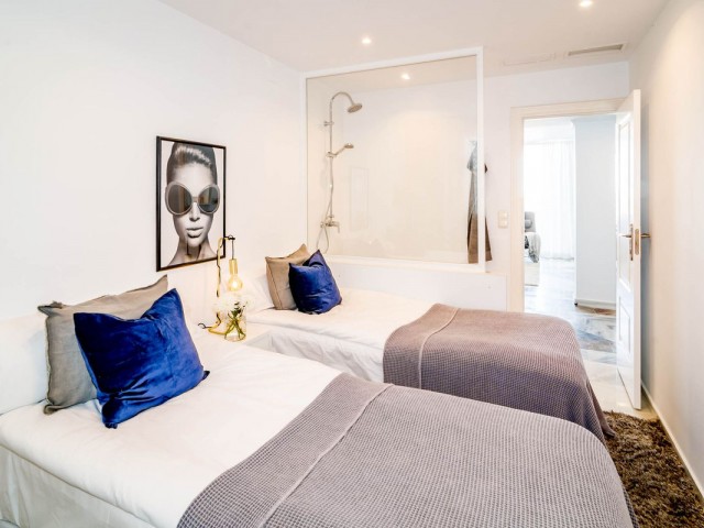 Appartement avec 3 Chambres  à Nueva Andalucía