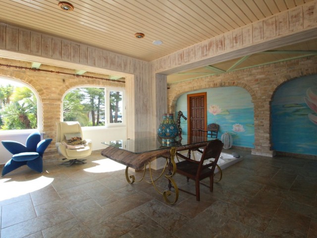 5 Bedrooms Villa in San Pedro de Alcántara