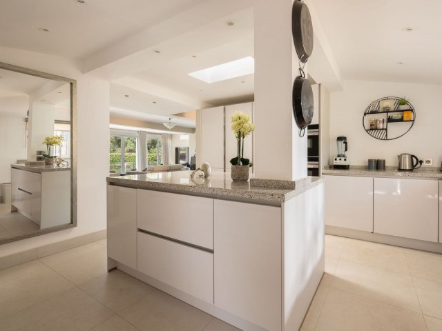 6 Bedrooms Villa in Río Real