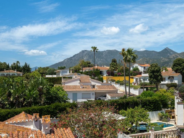 6 Bedrooms Villa in Río Real