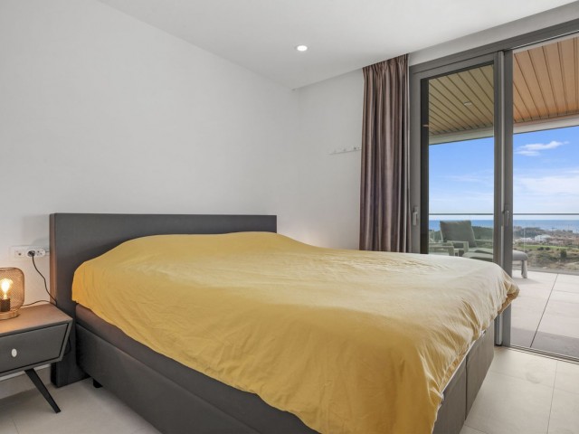 Apartamento con 2 Dormitorios  en Calanova Golf