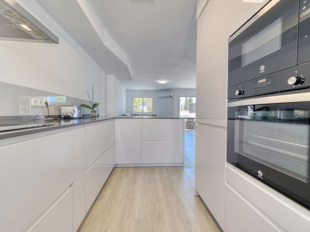 3 Bedrooms Townhouse in Nueva Andalucía